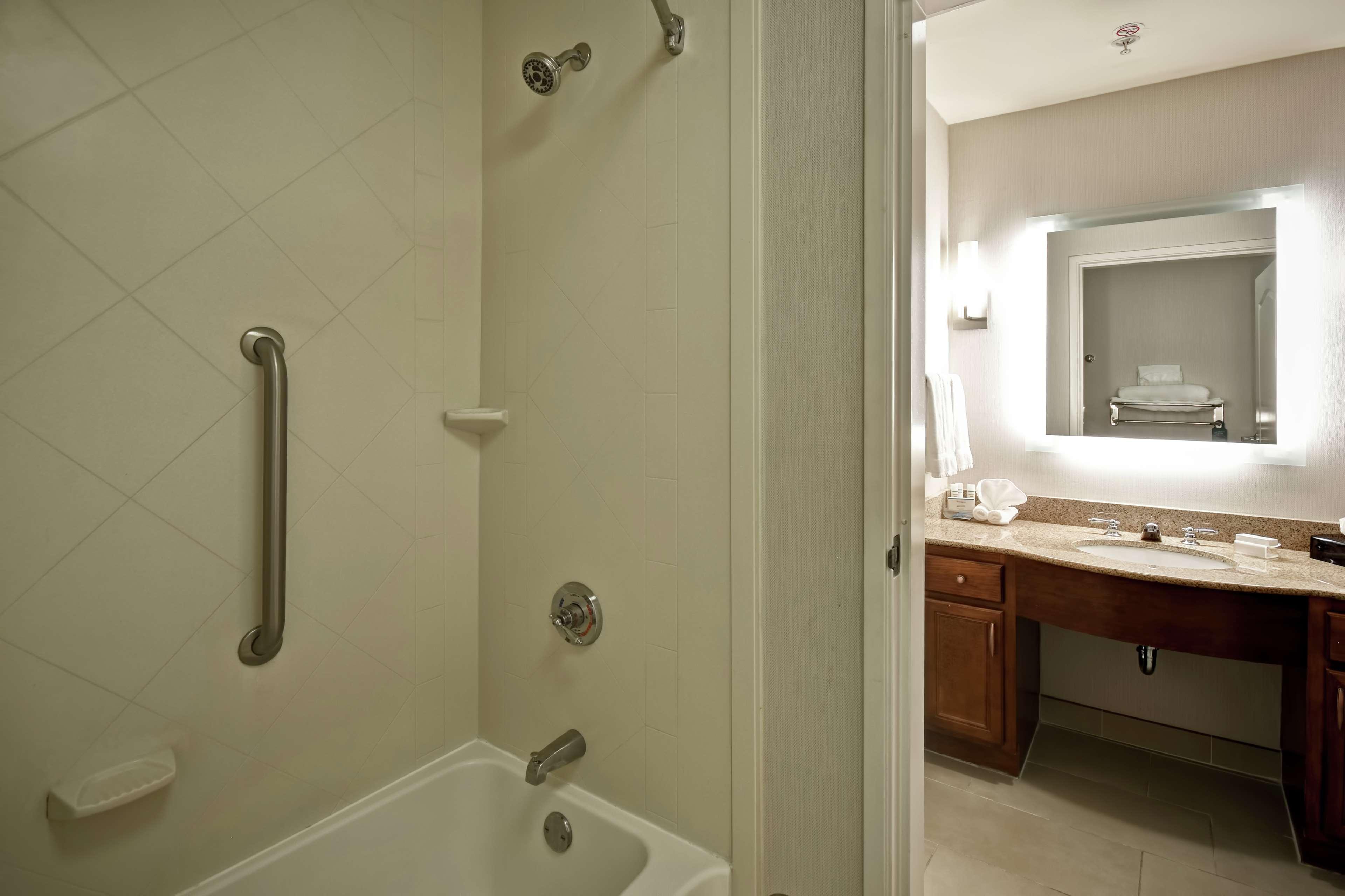 Homewood Suites By Hilton Cincinnati-Milford Ngoại thất bức ảnh
